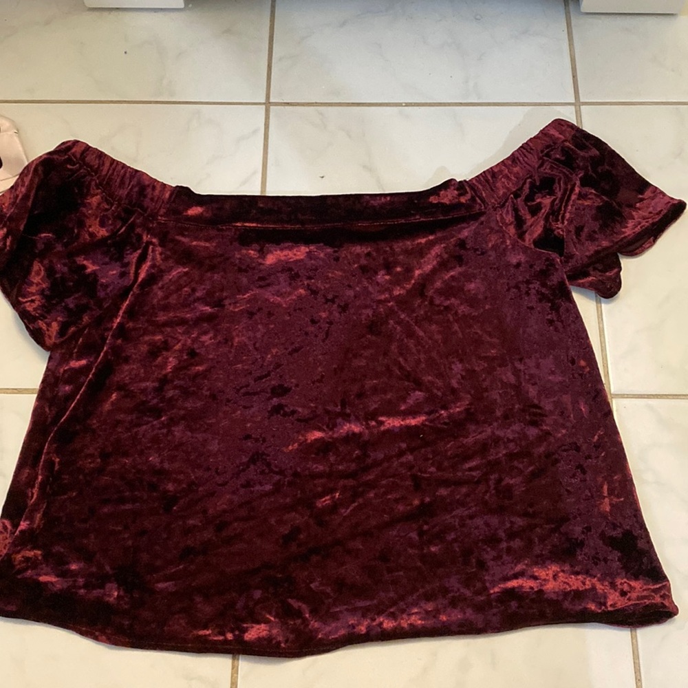 Gf the shoulder red velvet top. Worn once.
